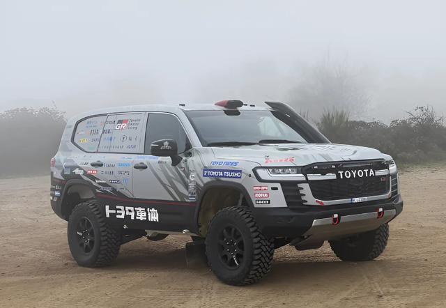 外观极具竞, 别版官图发, 纪念达喀尔